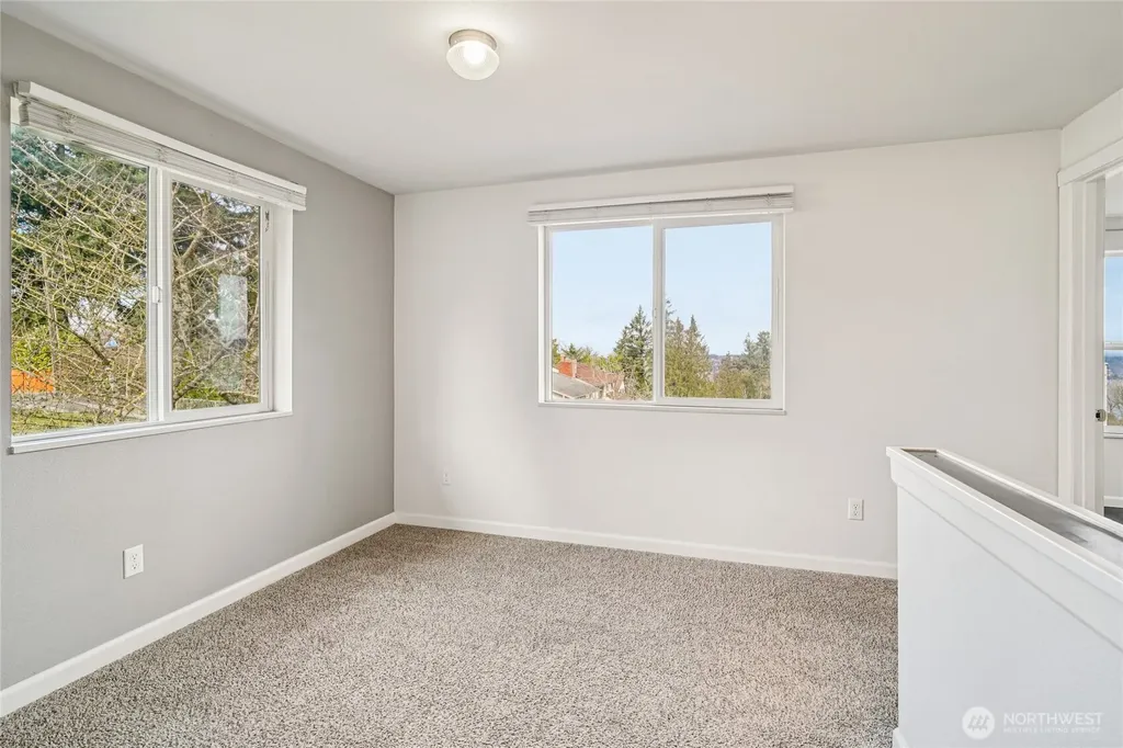11839 79th Avenue S Seattle WA 98178
