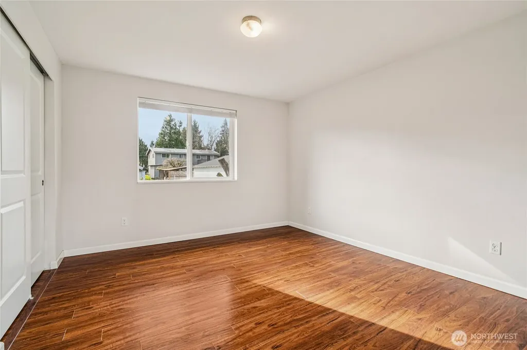 11839 79th Avenue S Seattle WA 98178