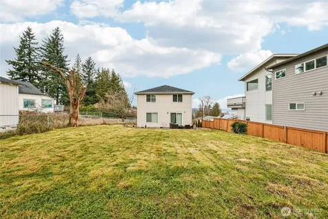 11839 79th Avenue S Seattle WA 98178