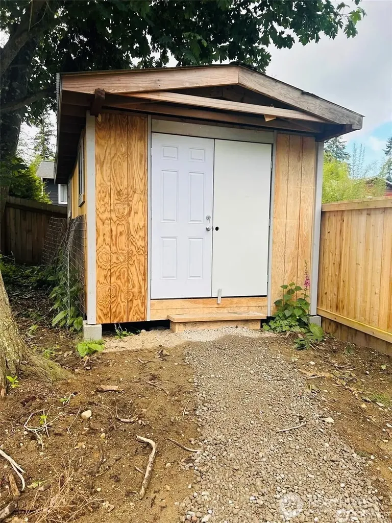 4338 Herring Street Langley WA 98260