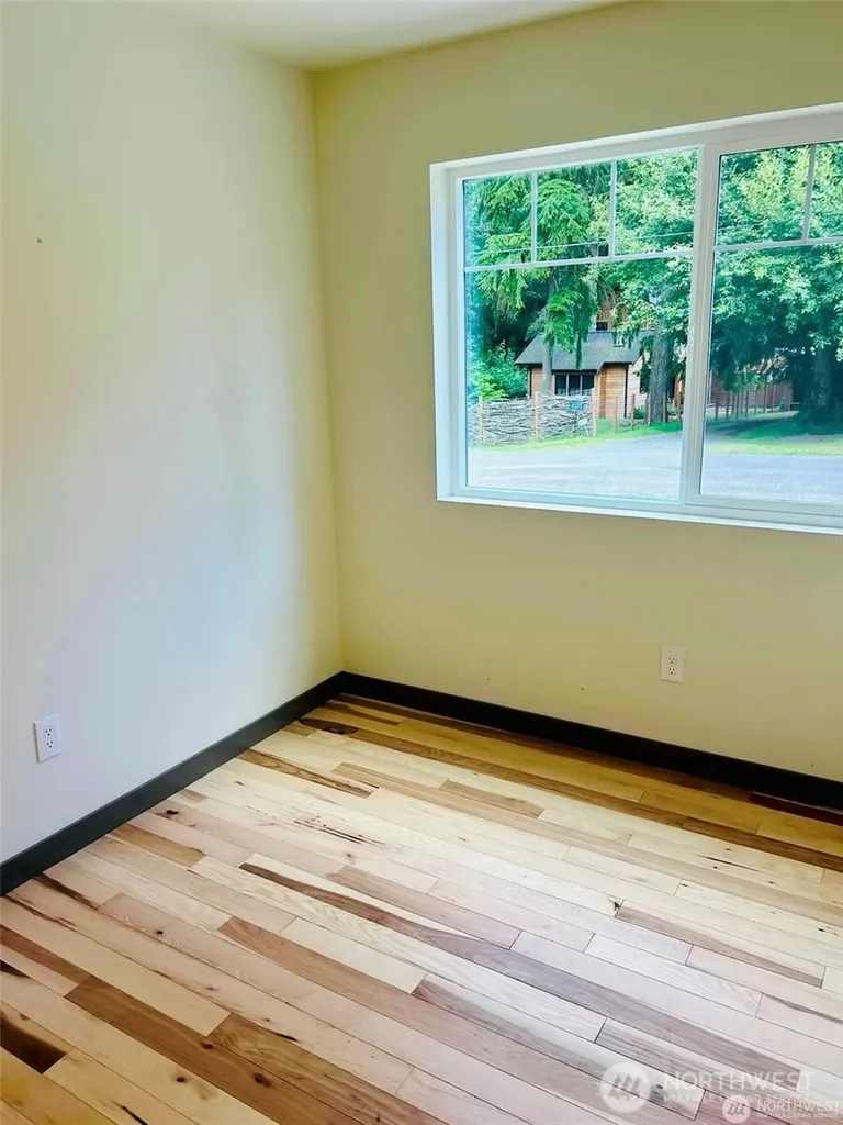 4338 Herring Street Langley WA 98260