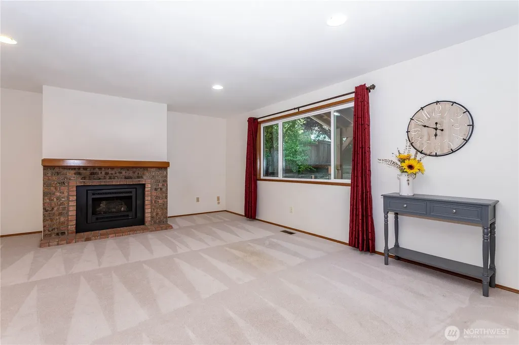 11547 SE 323rd Place Auburn WA 98092