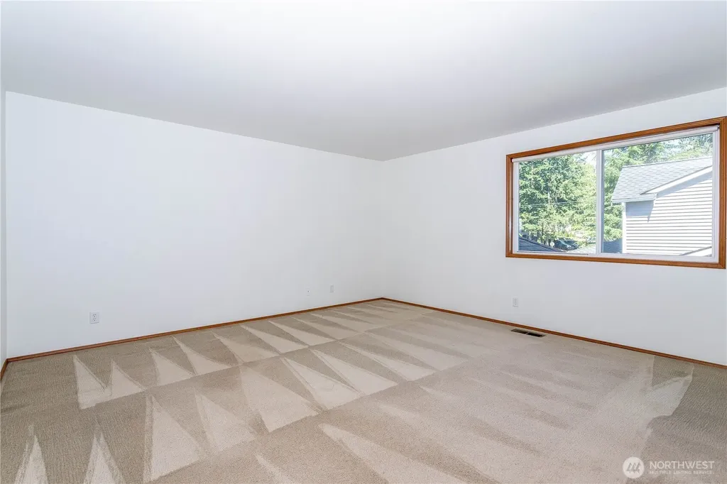 11547 SE 323rd Place Auburn WA 98092