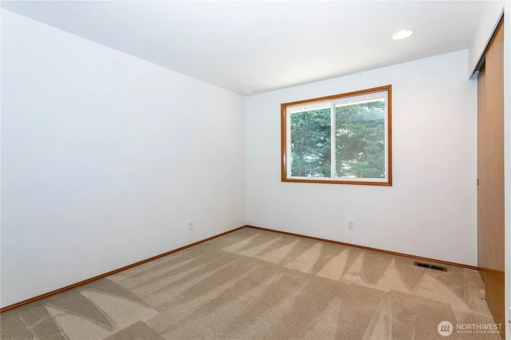 11547 SE 323rd Place Auburn WA 98092