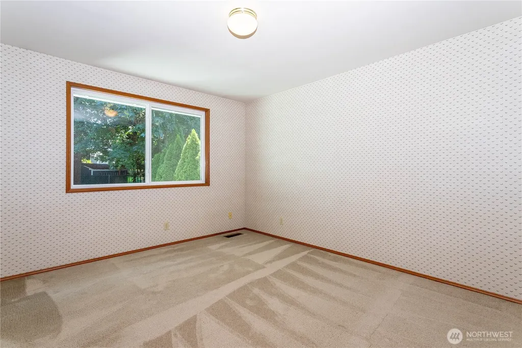 11547 SE 323rd Place Auburn WA 98092
