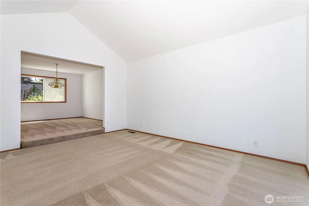 11547 SE 323rd Place Auburn WA 98092