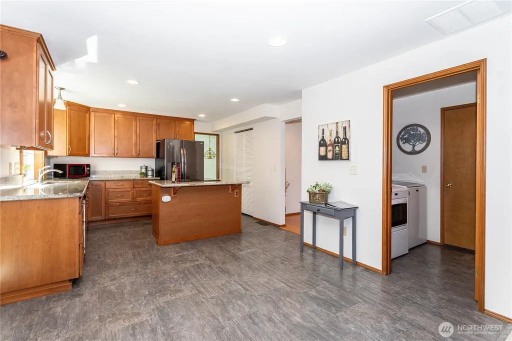 11547 SE 323rd Place Auburn WA 98092