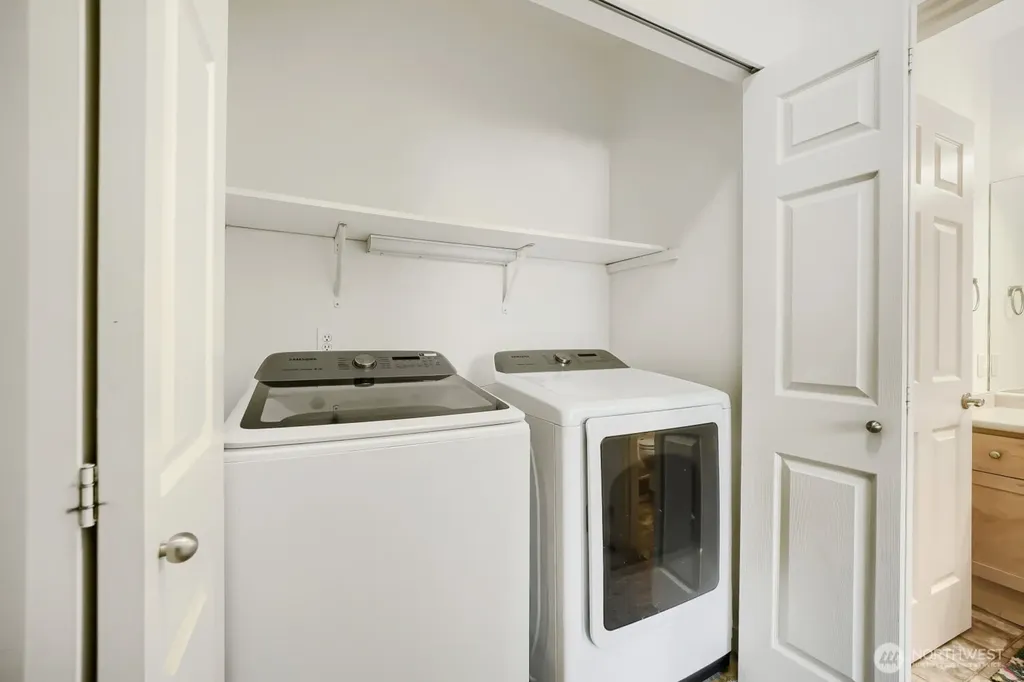 25025 SE Klahanie Boulevard Sammamish WA 98029