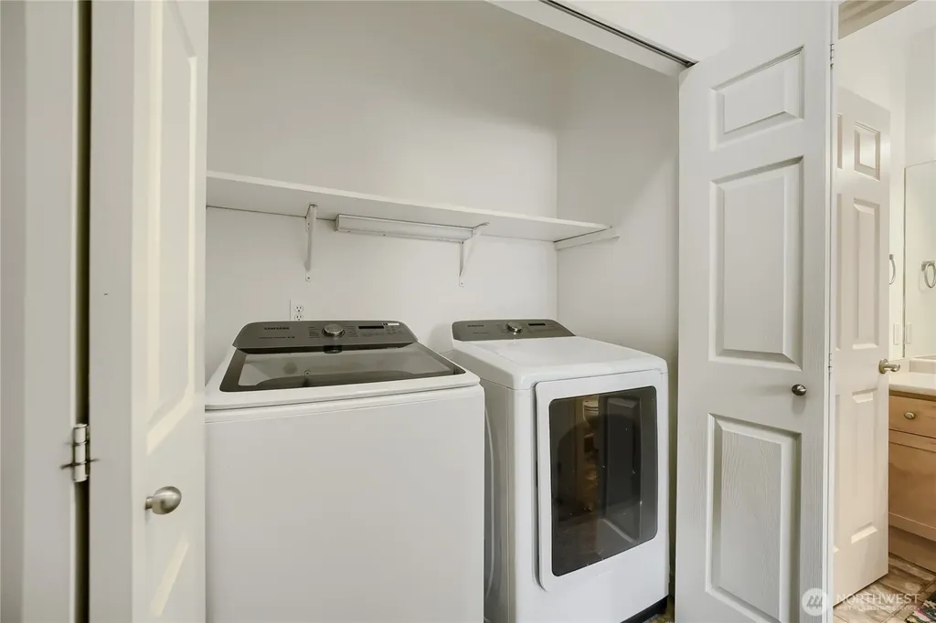 25025 SE Klahanie Boulevard Sammamish WA 98029
