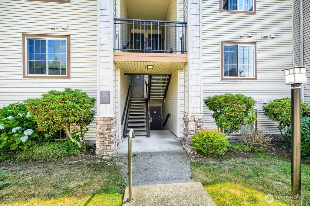 25025 SE Klahanie Boulevard Sammamish WA 98029
