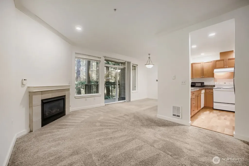 25025 SE Klahanie Boulevard Sammamish WA 98029
