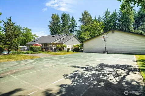 25025 SE Klahanie Boulevard Sammamish WA 98029