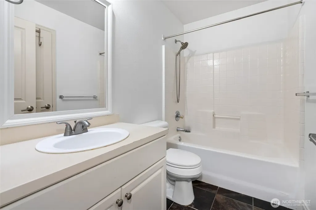 24312 E Main Drive Sammamish WA 98074