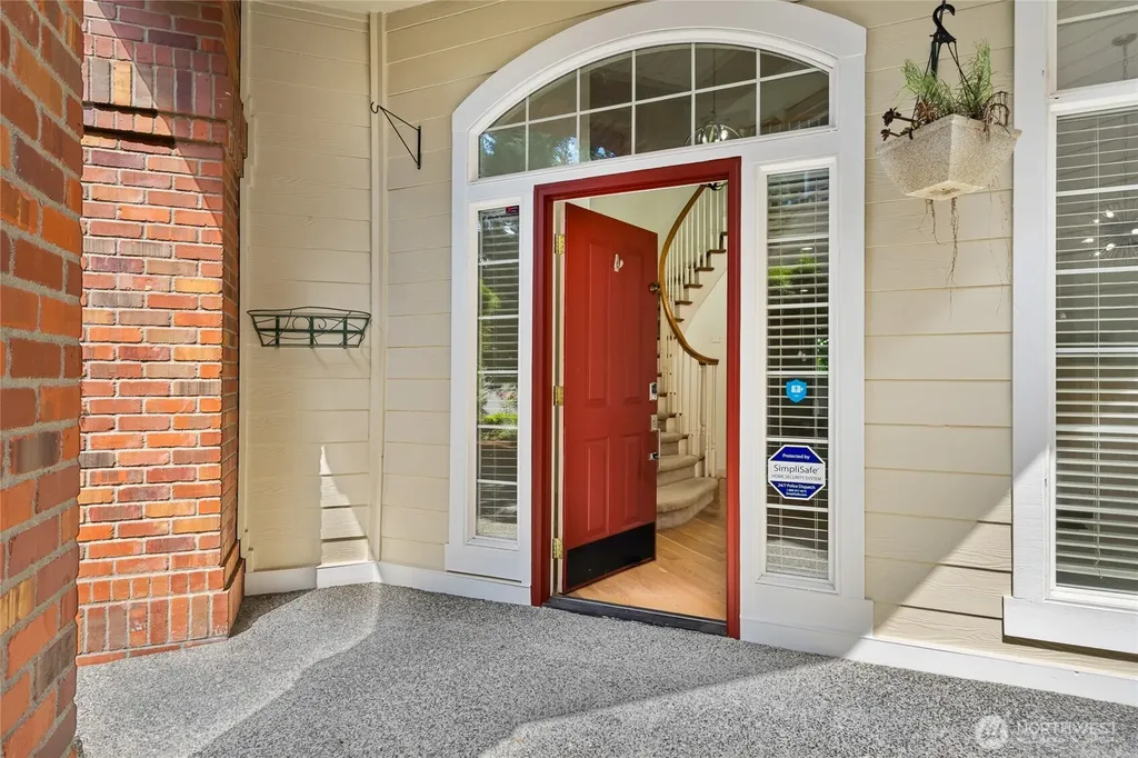 24312 E Main Drive Sammamish WA 98074