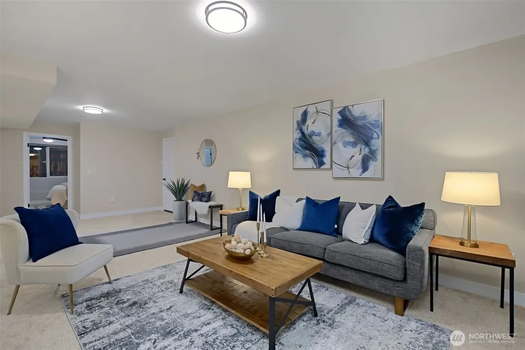 15442 SE 22nd Place Bellevue WA 98007