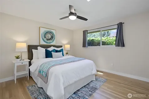 15442 SE 22nd Place Bellevue WA 98007