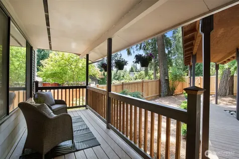 15442 SE 22nd Place Bellevue WA 98007
