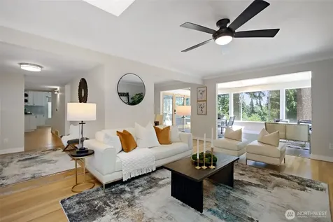 15442 SE 22nd Place Bellevue WA 98007