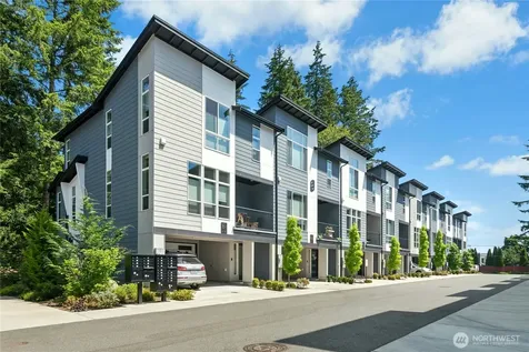13710 Ash Way Everett WA 98204