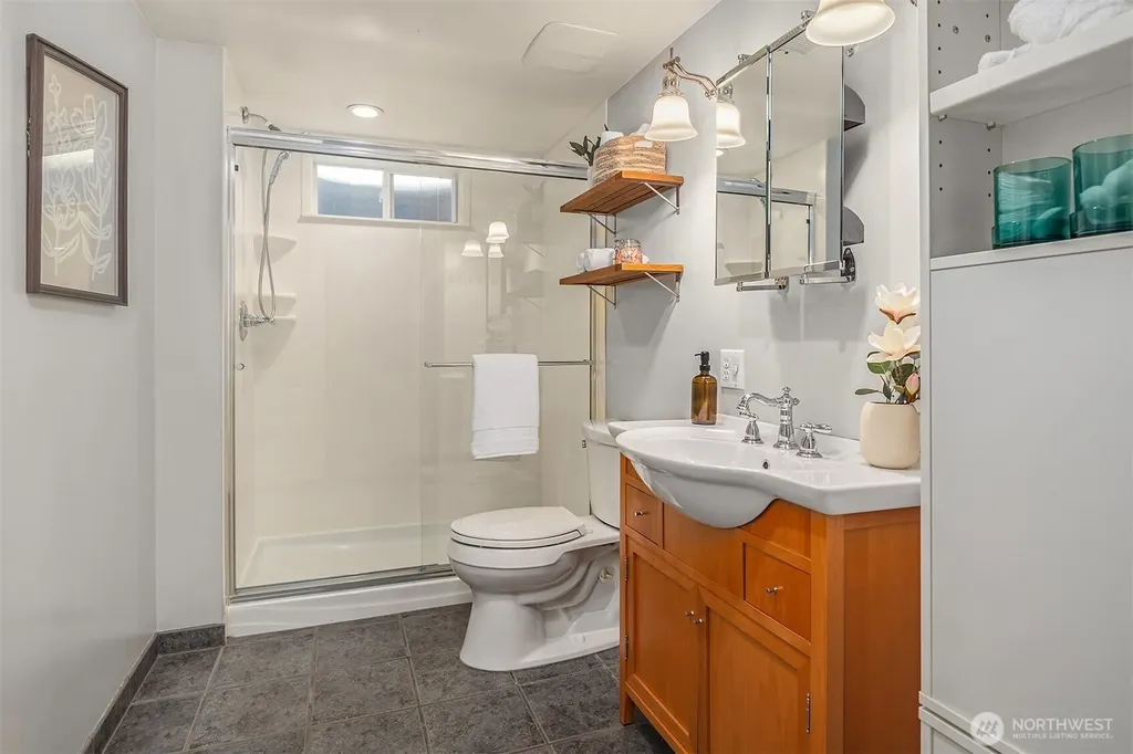 2600 W Howe Street Seattle WA 98199