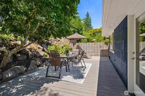 2600 W Howe Street Seattle WA 98199