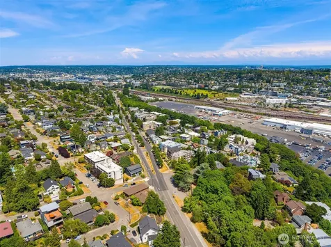 2600 W Howe Street Seattle WA 98199