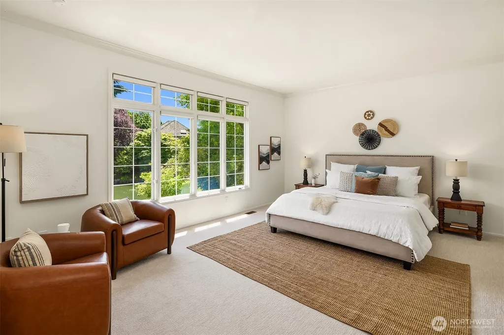 7670 80th Place SE Mercer Island WA 98040