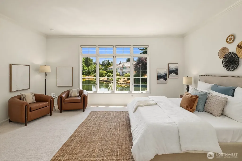 7670 80th Place SE Mercer Island WA 98040