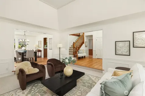 7670 80th Place SE Mercer Island WA 98040