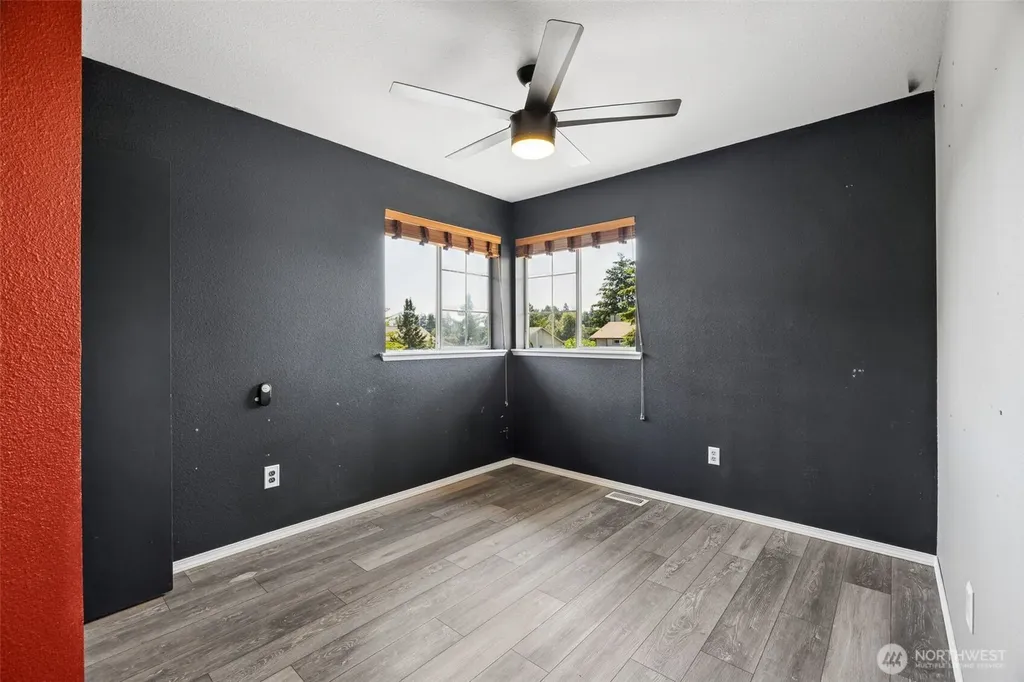 35012 13th Place SW Federal Way WA 98023