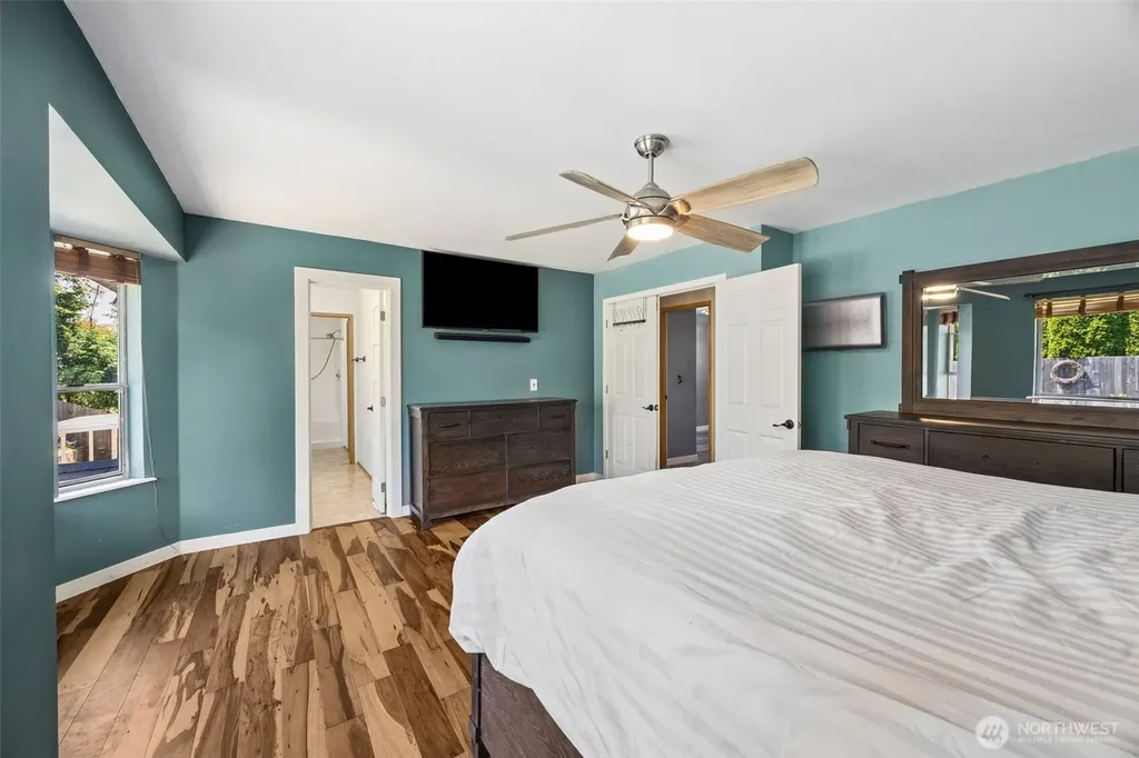 35012 13th Place SW Federal Way WA 98023