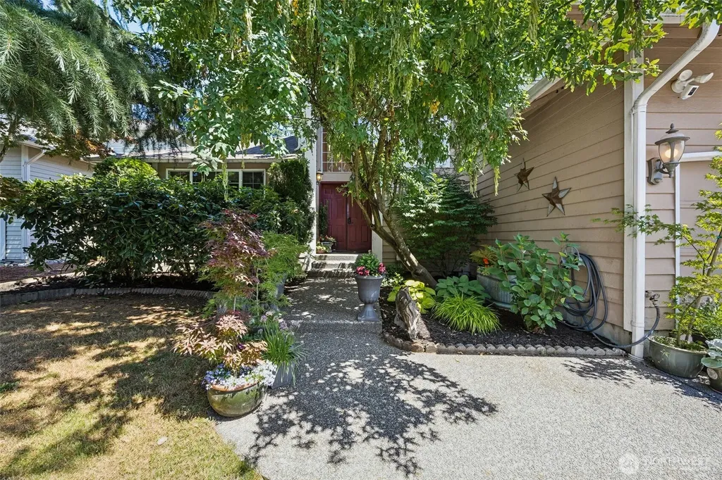 35012 13th Place SW Federal Way WA 98023