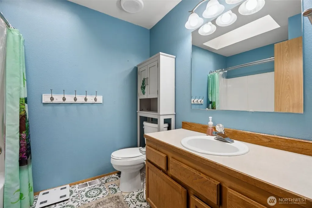 35012 13th Place SW Federal Way WA 98023