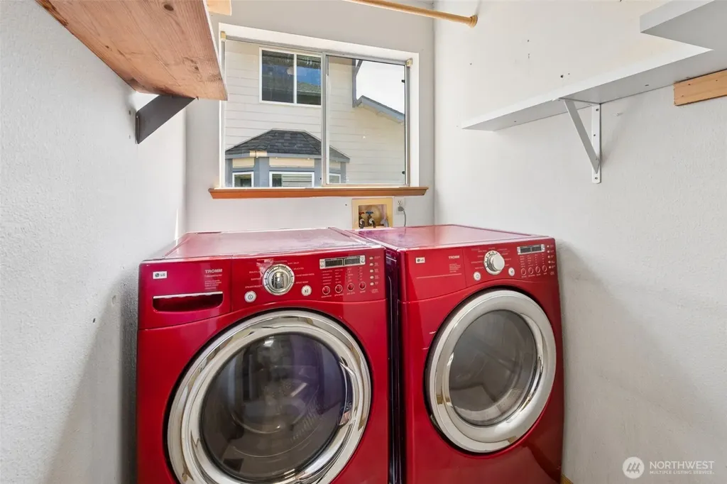 35012 13th Place SW Federal Way WA 98023
