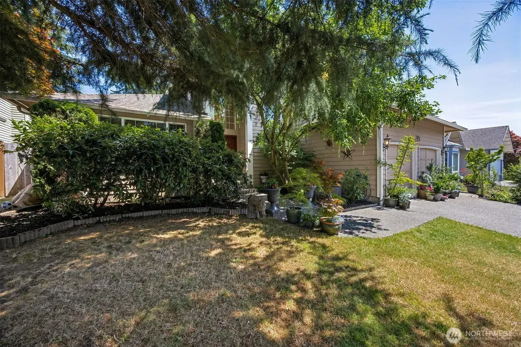 35012 13th Place SW Federal Way WA 98023