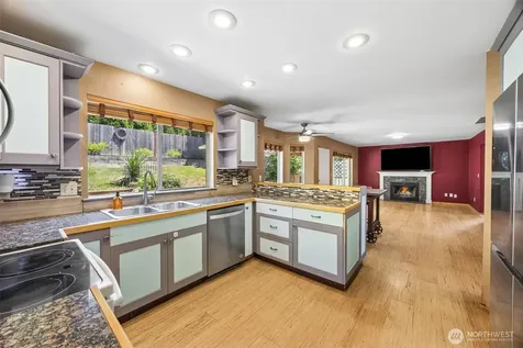 35012 13th Place SW Federal Way WA 98023