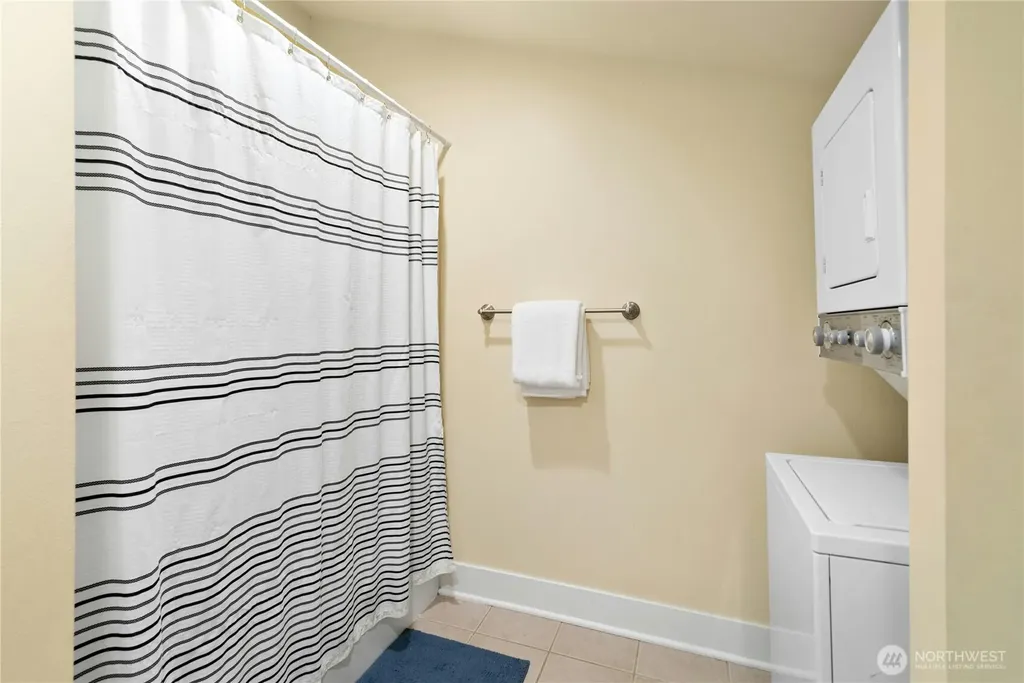 24632 NE 72nd Street Redmond WA 98053
