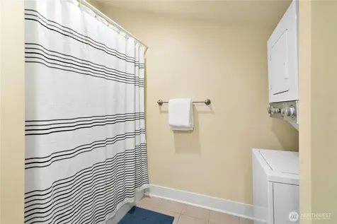 24632 NE 72nd Street Redmond WA 98053