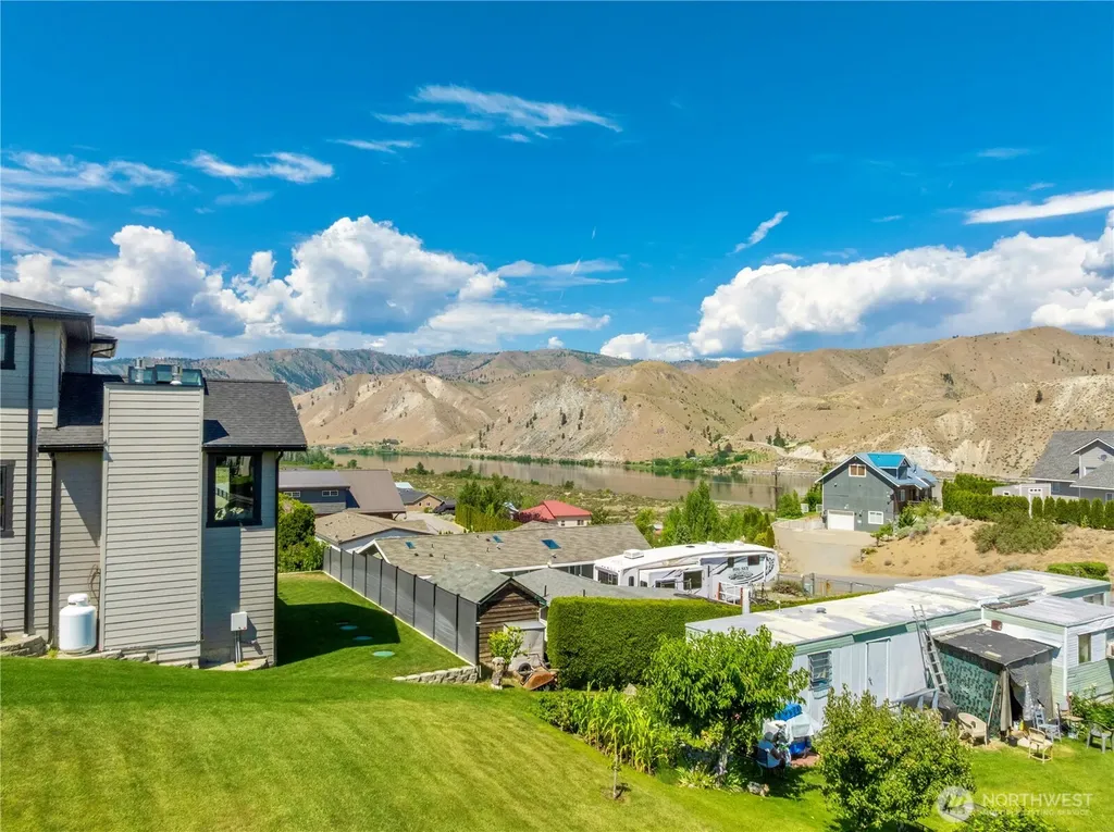 501 W Entiat Drive Orondo WA 98843