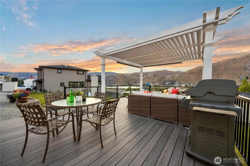501 W Entiat Drive Orondo WA 98843
