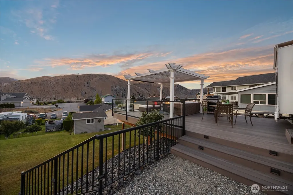 501 W Entiat Drive Orondo WA 98843