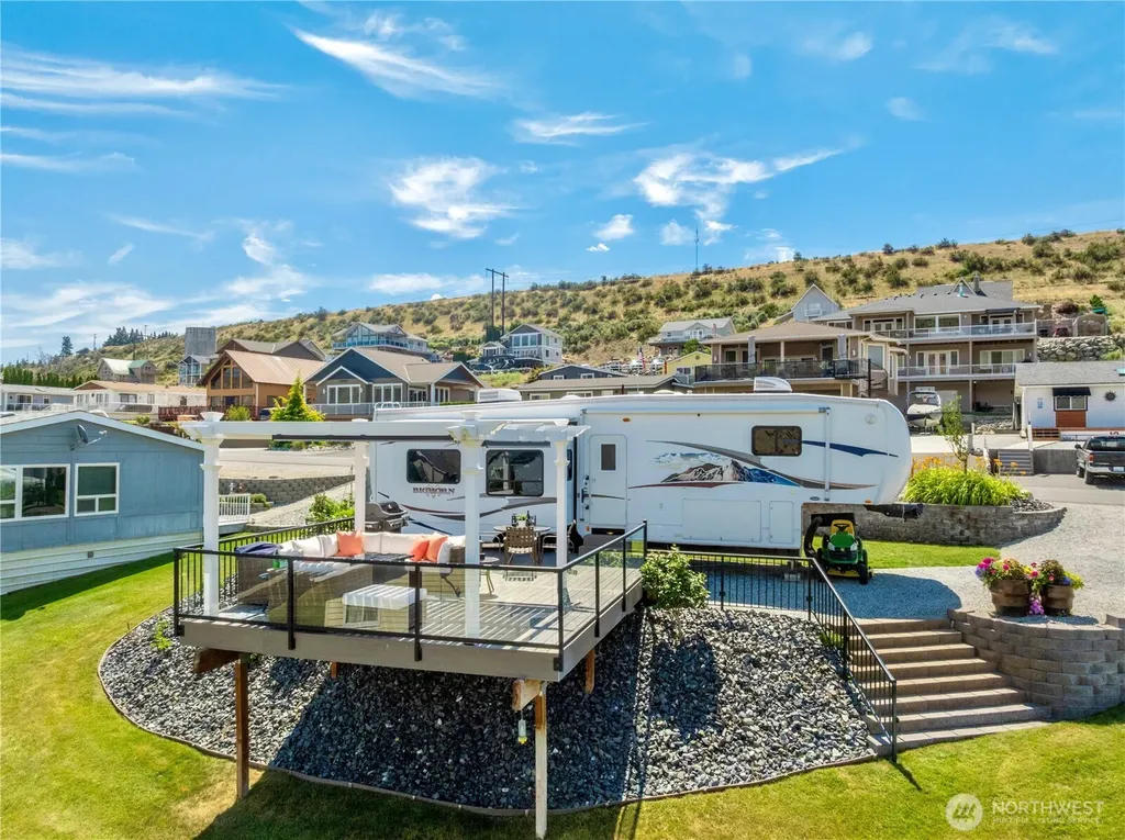 501 W Entiat Drive Orondo WA 98843