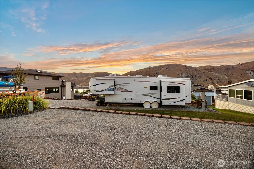 501 W Entiat Drive Orondo WA 98843