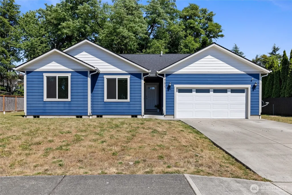 9411 Yakima Avenue Tacoma WA 98444