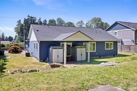 9411 Yakima Avenue Tacoma WA 98444