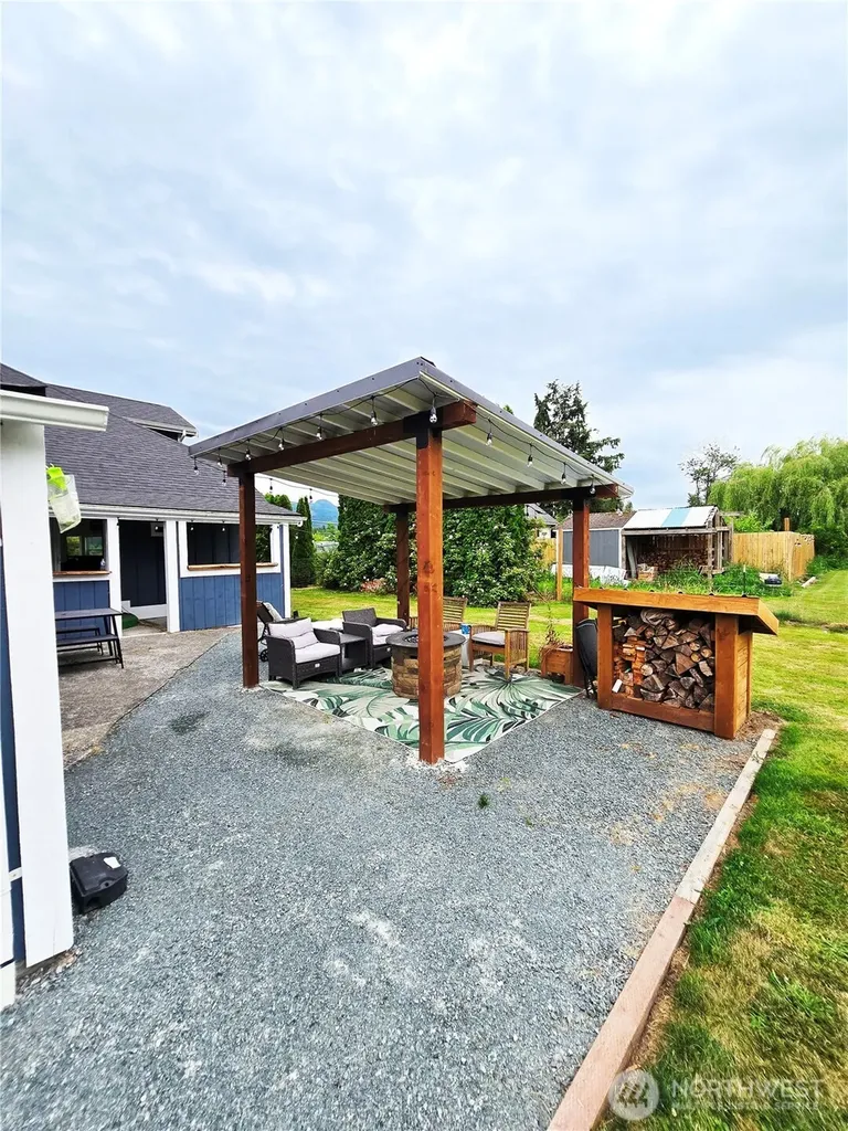 16674 State Route 9 Mount Vernon WA 98274