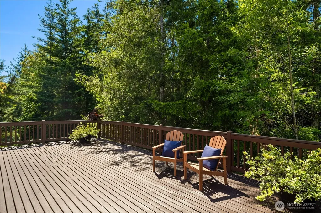 7209 Silent Creek Avenue SE Snoqualmie WA 98065