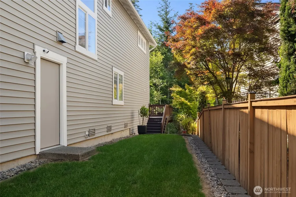 7209 Silent Creek Avenue SE Snoqualmie WA 98065