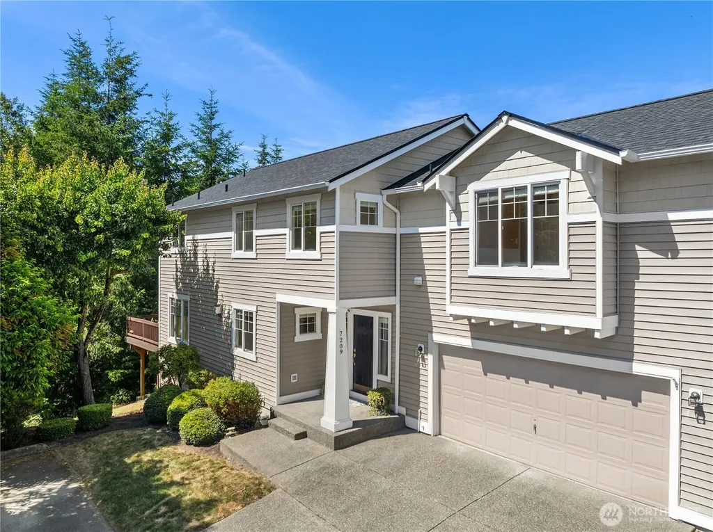 7209 Silent Creek Avenue SE Snoqualmie WA 98065