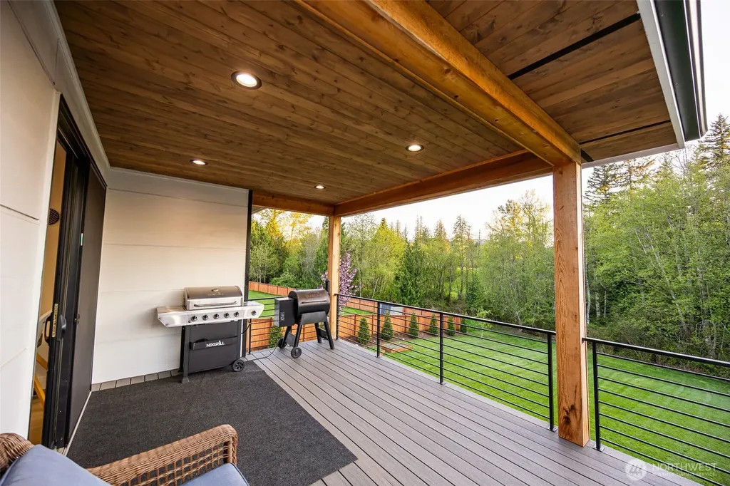 24026 Dolphin Lane Mount Vernon WA 98274